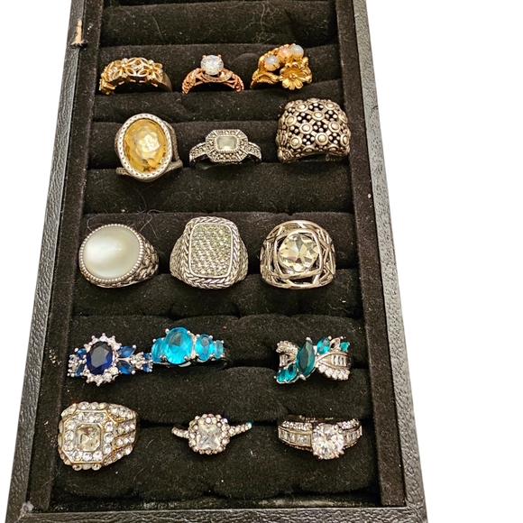 Jewelry Bundle 30 Rings Lot Size 6 To 10 - Picture 10 of 15